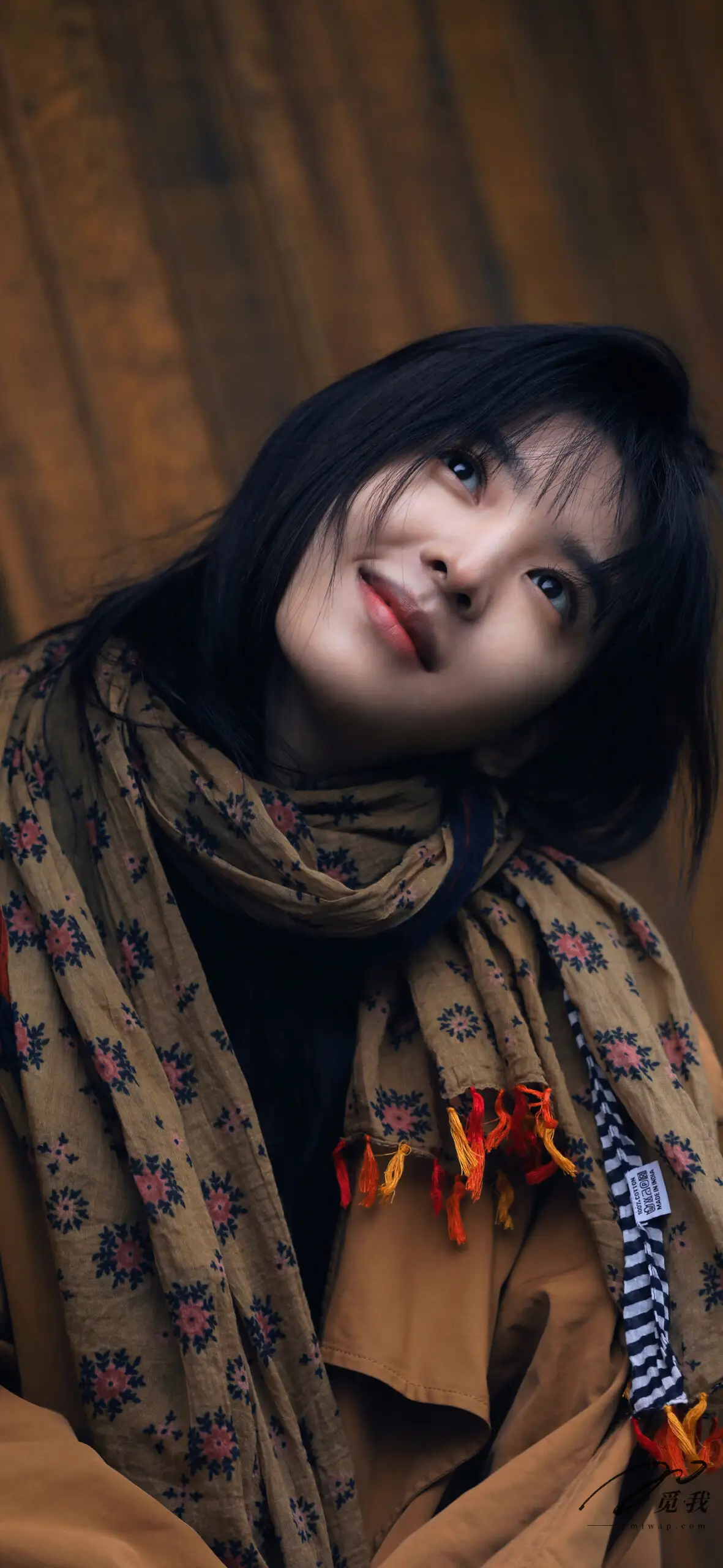 图片[24]-美图分享：章若楠 壁纸  蓝色衬衫，温柔中透着点点忧郁。-觅影网