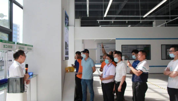 制造业数字化转型:OutSystems 与 PLC 设备数据交互实践