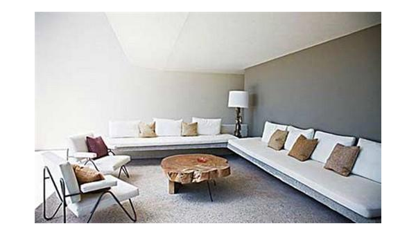 客厅摆放壁灯的风水布局-解忧资源站