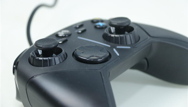 emlog 博客 SEO 中利用社交媒体分享按钮提升曝光